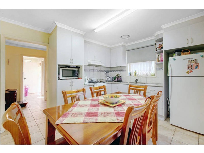 80 Bushfield Crescent, Coolaroo VIC 3048