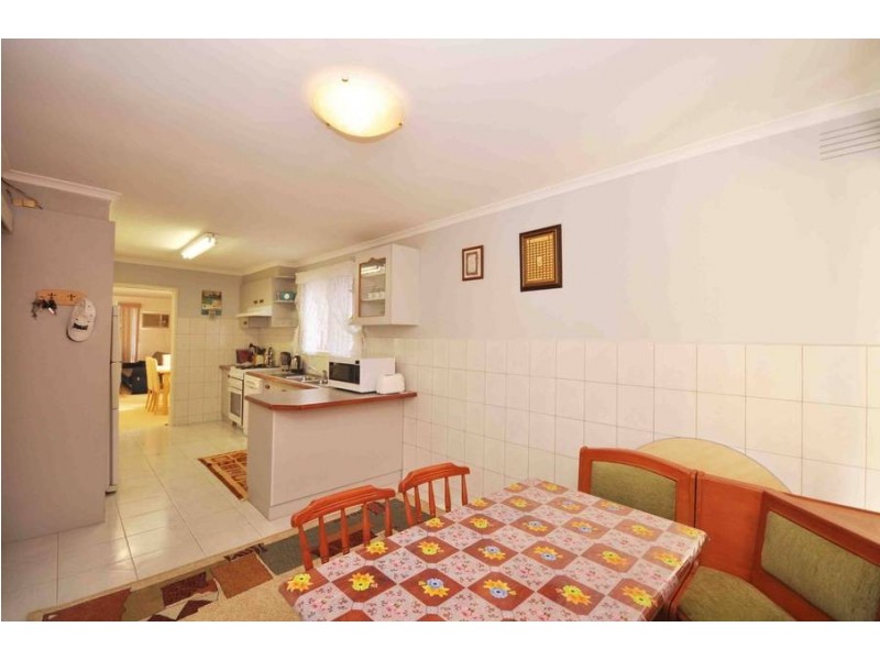 446 Barry Road, Coolaroo VIC 3048