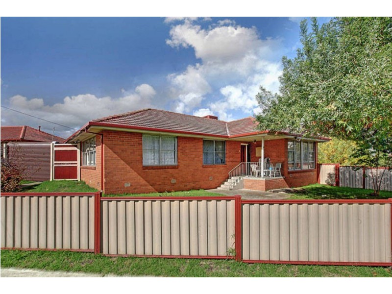 11 Smeaton Avenue, Dallas VIC 3047