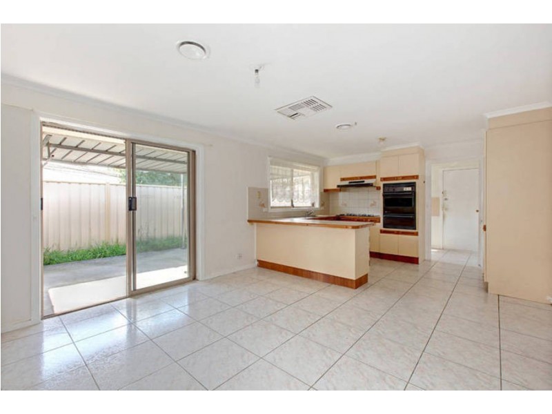1/20 KNIGHT COURT, Meadow Heights VIC 3048