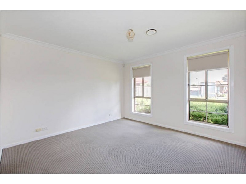 1/20 KNIGHT COURT, Meadow Heights VIC 3048