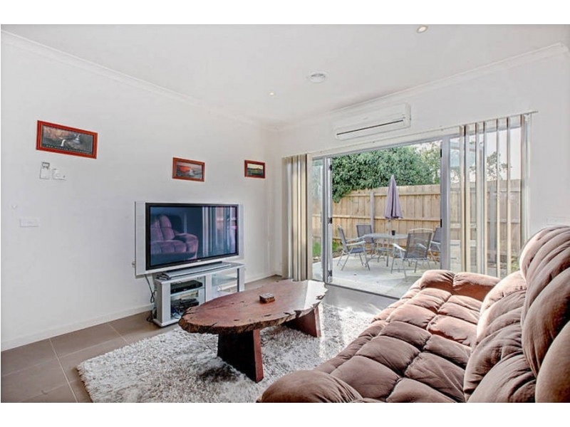 34 Bourchier Street, Glenroy VIC 3046