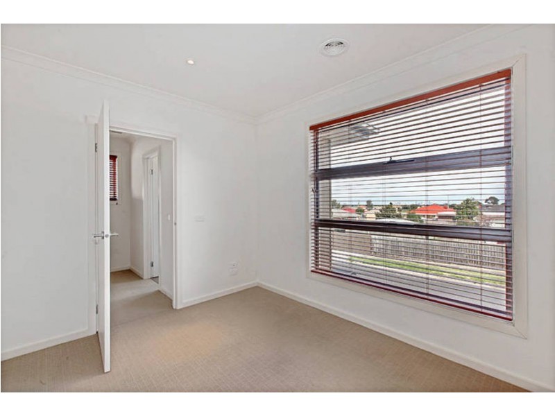 34 Bourchier Street, Glenroy VIC 3046