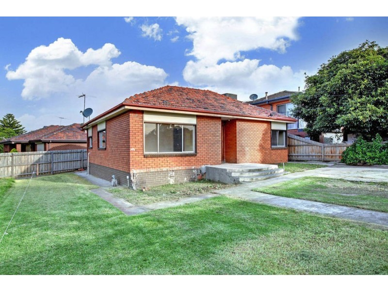 32 Chestnut Street, Campbellfield VIC 3061