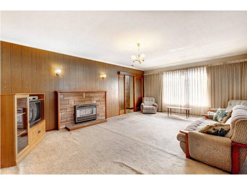 33 Blair Street, Broadmeadows VIC 3047