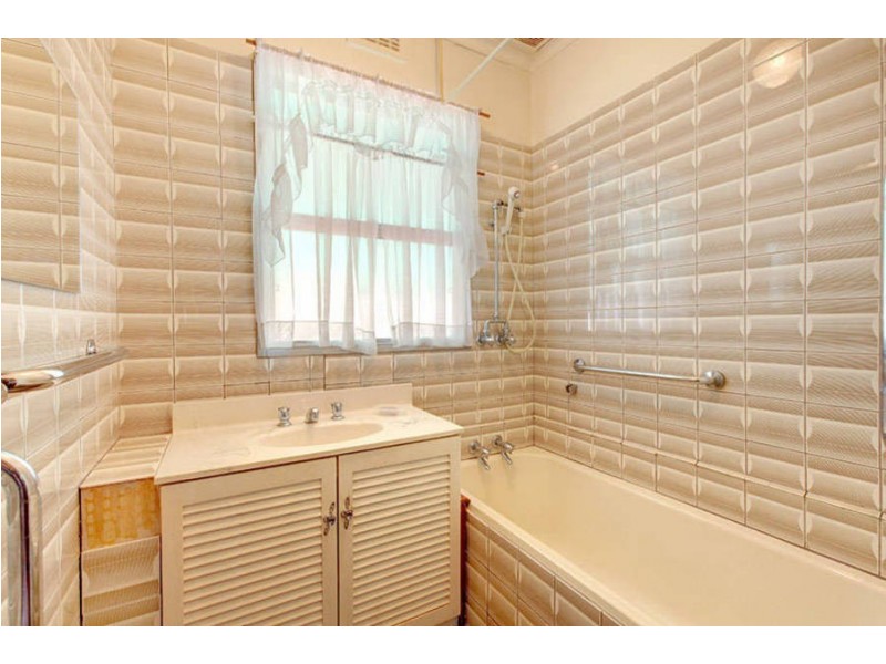 33 Blair Street, Broadmeadows VIC 3047