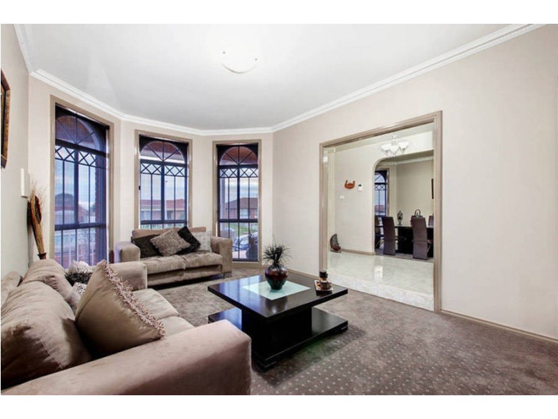 7 Milford Court, Meadow Heights VIC 3048