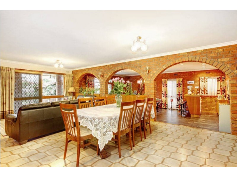 2 ILA STREET, Glenroy VIC 3046