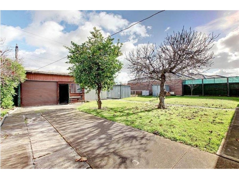 5 Hartington Street, Glenroy VIC 3046