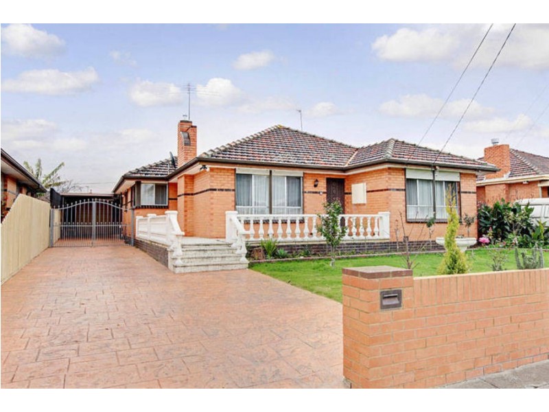 13 Regent Street, Hadfield VIC 3046