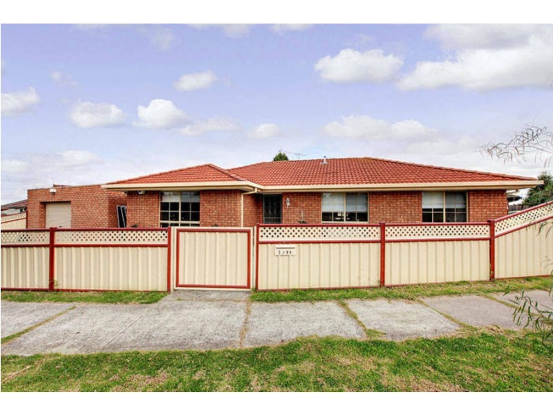 2/54 Bicentennial Crescent, Meadow Heights VIC 3048