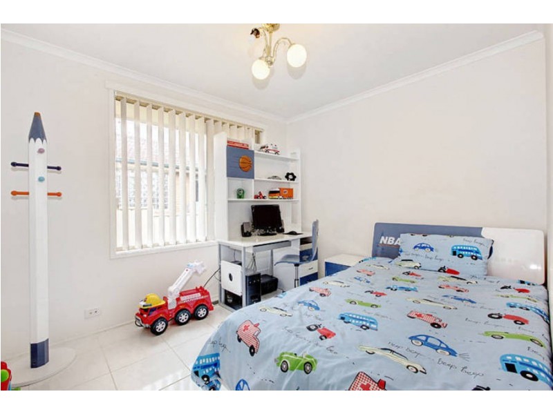 11 Haig Street, Attwood VIC 3049