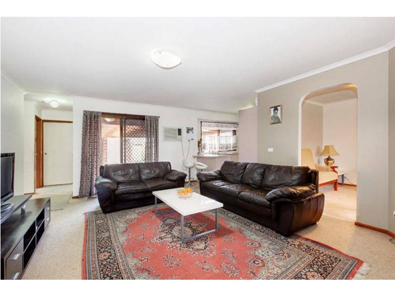 1/14 Coorong Court, Meadow Heights VIC 3048