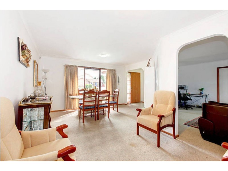 1/14 Coorong Court, Meadow Heights VIC 3048