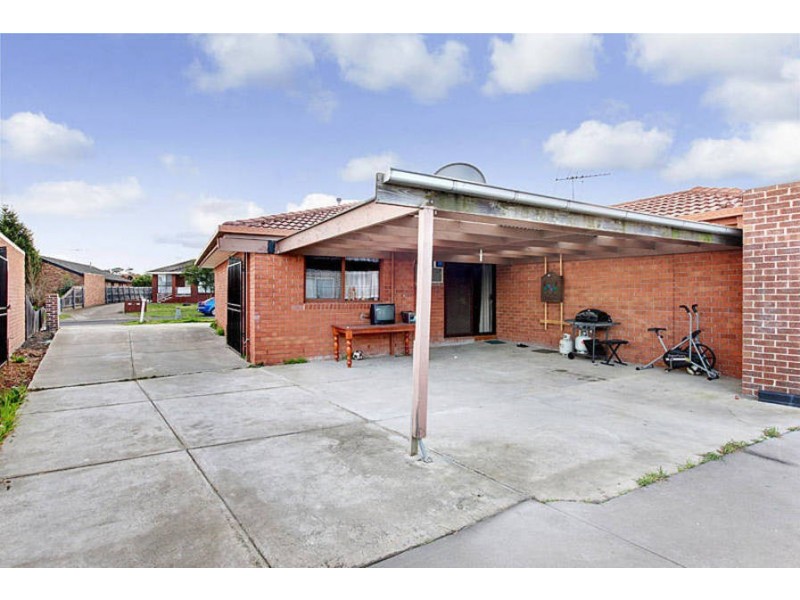 1/14 Coorong Court, Meadow Heights VIC 3048