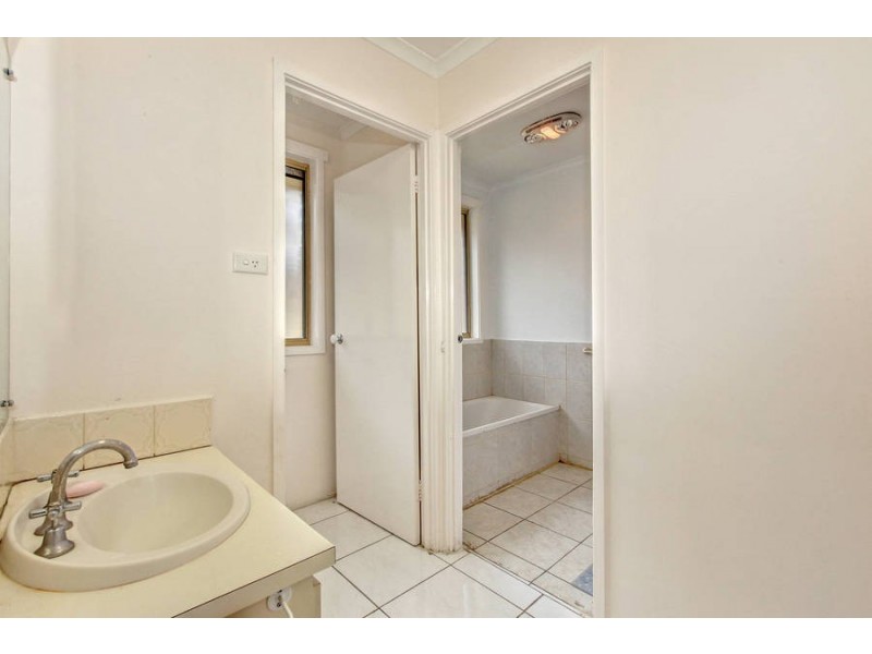 11 Haig Place, Westmeadows VIC 3049