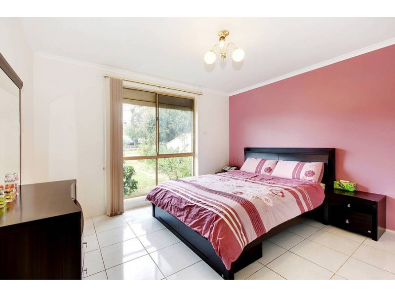 11 Haig Place, Westmeadows VIC 3049