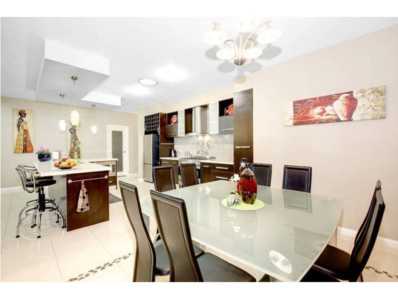 23 Coronet Avenue, Roxburgh Park VIC 3064