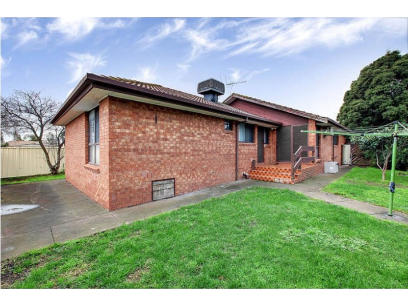 6 Yarto Court, Meadow Heights VIC 3048