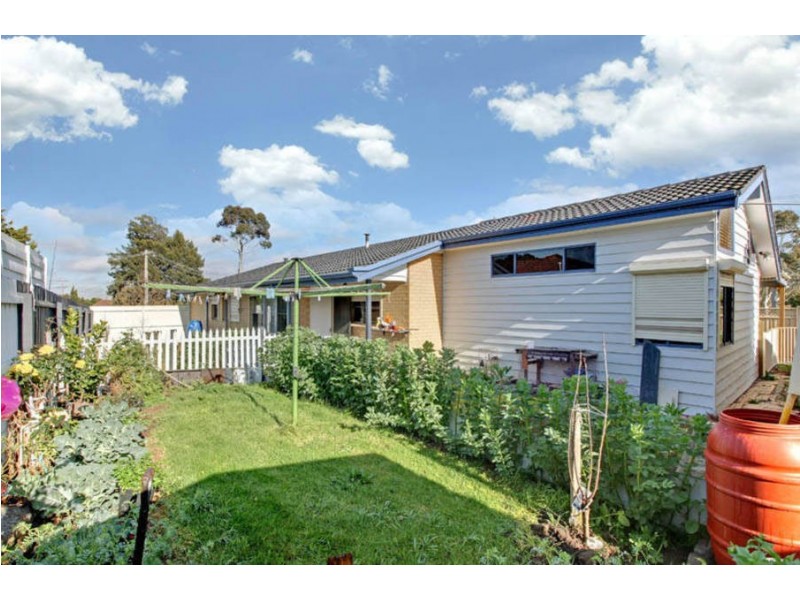 1 Werona Court, Meadow Heights VIC 3048