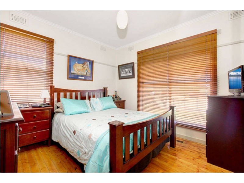 48 View Street, Glenroy VIC 3046