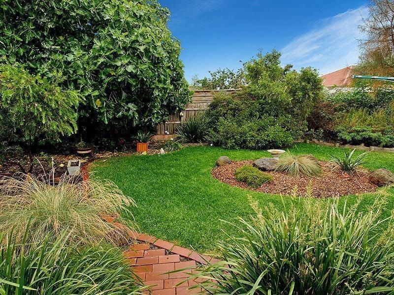 7 Dickinson Street, Hadfield VIC 3046