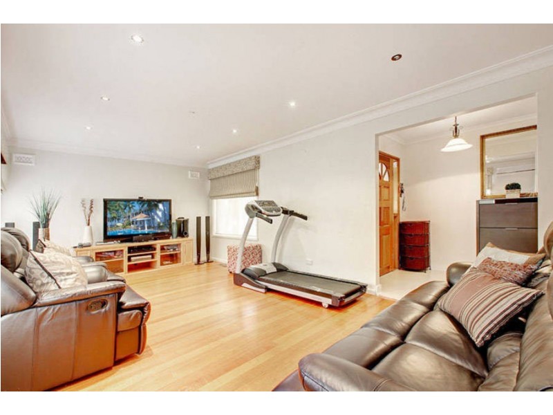 87 Glenelg Street, Coolaroo VIC 3048