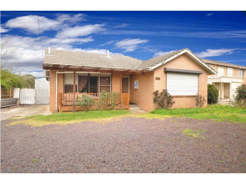 421 Barry Road, Dallas VIC 3047