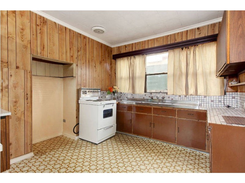 36 Bamburgh Street, Jacana VIC 3047