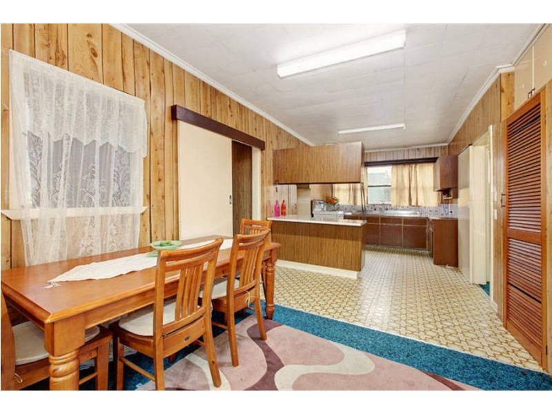 36 Bamburgh Street, Jacana VIC 3047