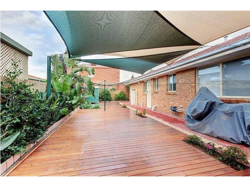 12 Thurmand Court, Roxburgh Park VIC 3064