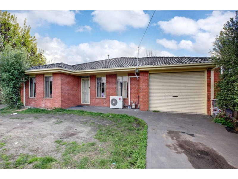1/10 Lorica Avenue, Broadmeadows VIC 3047