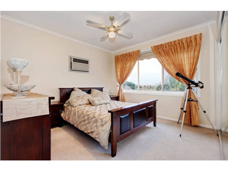 3 Hornsby Court, Greenvale VIC 3059