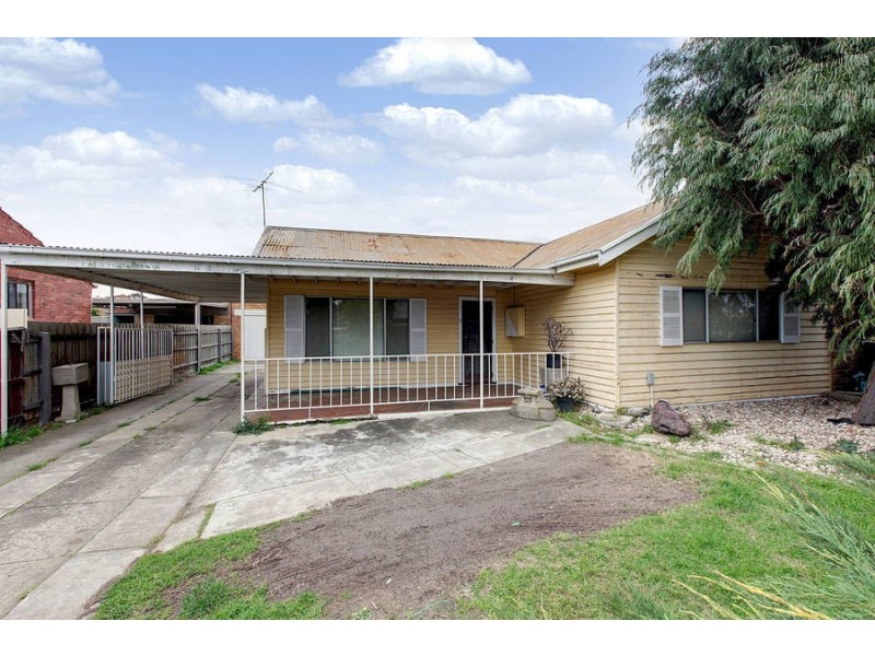 36 Bamburgh Street, Jacana VIC 3047