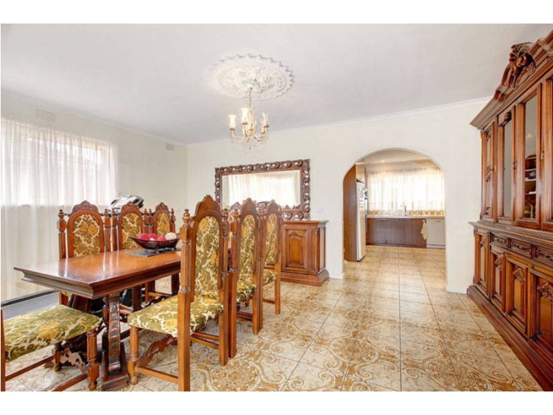 13 Regent Street, Hadfield VIC 3046