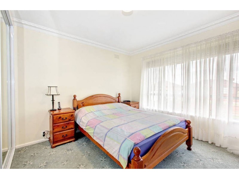 13 Regent Street, Hadfield VIC 3046