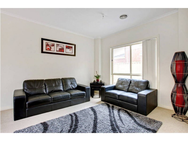 26 Malabar Street, Roxburgh Park VIC 3064