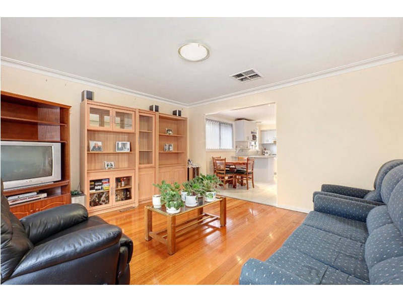 21 Centre Way, Glenroy VIC 3046