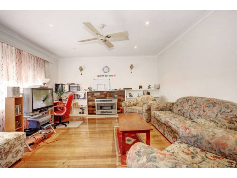 102 Railway Crescent, Dallas VIC 3047