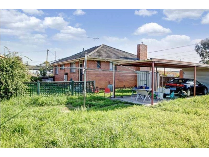 102 Railway Crescent, Dallas VIC 3047