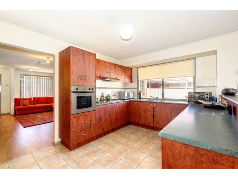 59 LIMPOPA SQUARE, Roxburgh Park VIC 3064