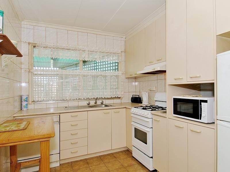 27 Gosford Crescent, Broadmeadows VIC 3047