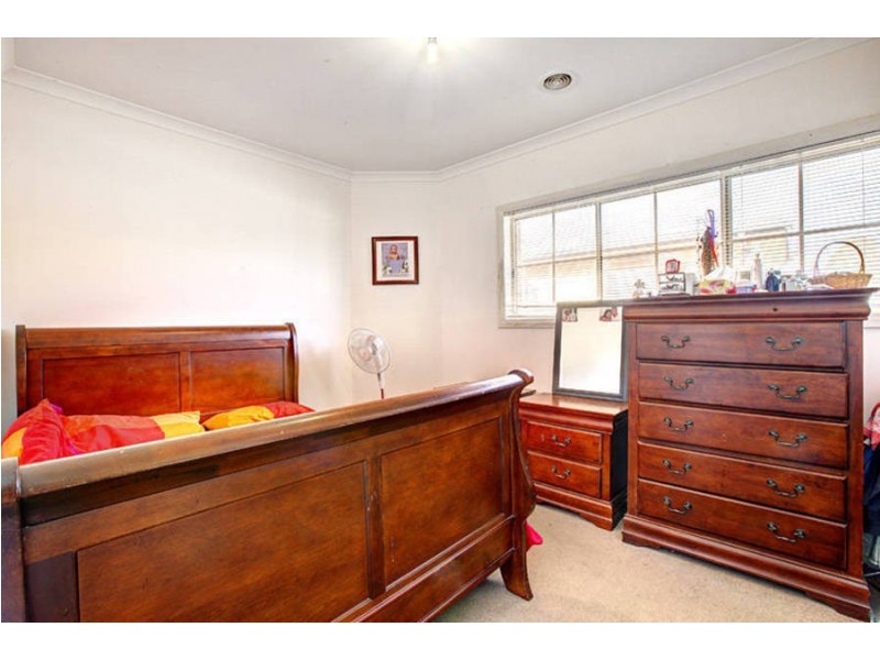 2/11 Martell Street, Broadmeadows VIC 3047