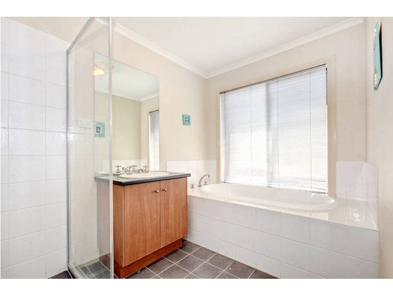 64 Jukes Road, Fawkner VIC 3060
