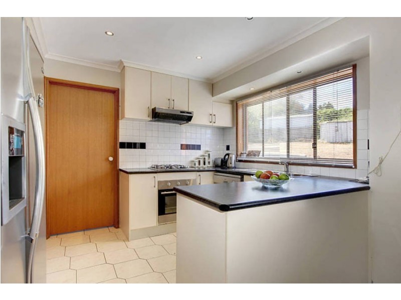 19 Burgan Place, Meadow Heights VIC 3048