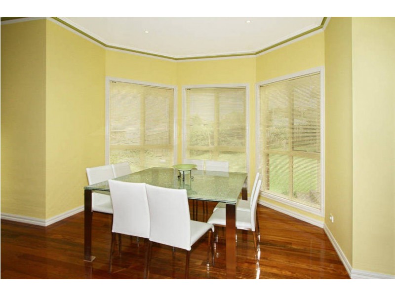 8 Grange Rise, Craigieburn VIC 3064