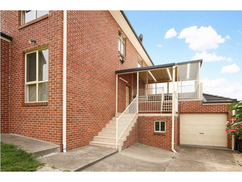 8 Grange Rise, Craigieburn VIC 3064