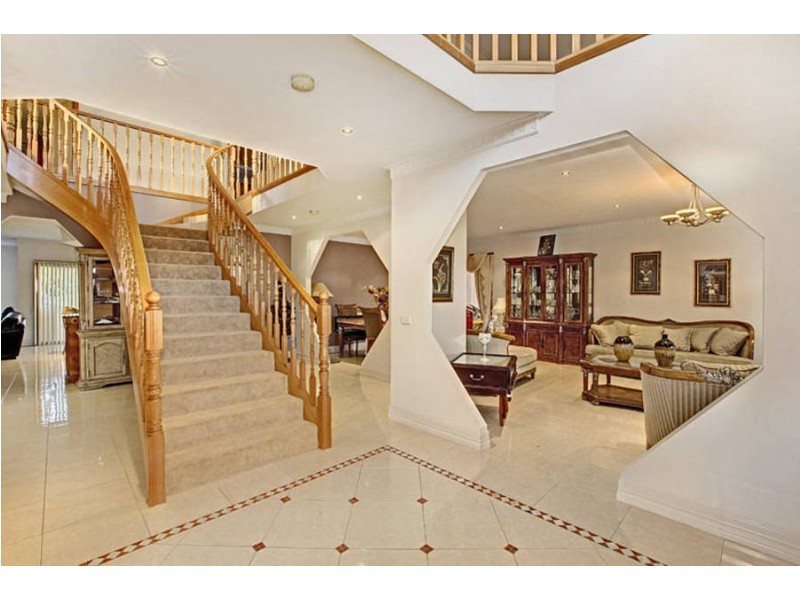 20 Stillwell Crescent, Roxburgh Park VIC 3064