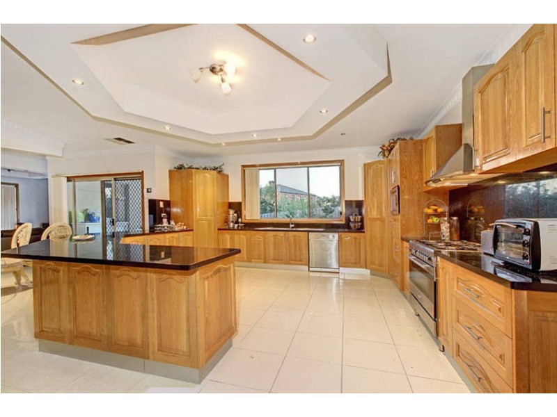 20 Stillwell Crescent, Roxburgh Park VIC 3064