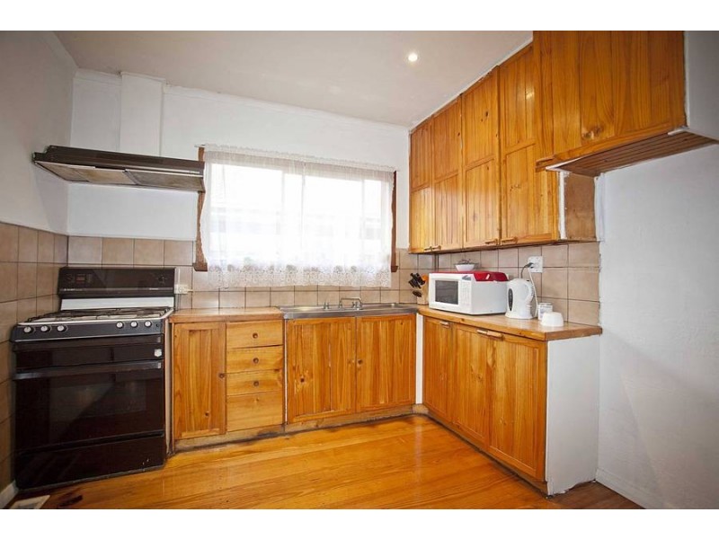 1/11 Walsh Street, Broadmeadows VIC 3047